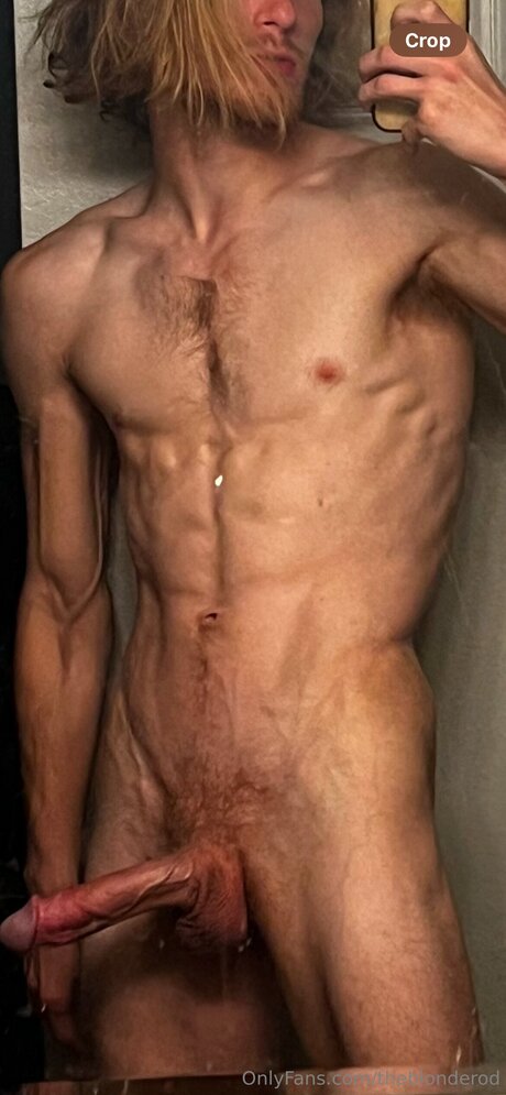 Photo nue de fuite OnlyFans de Theblonderod