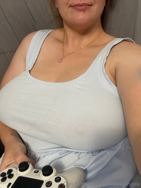 OnlyFans-model Lilymeadowsxxx