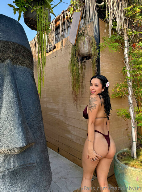 Naken lekkede OnlyFans-bilde av Byunmads