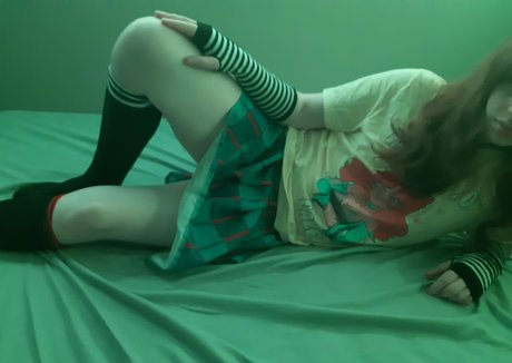 Nacktes geleaktes OnlyFans-Foto von Thezenzer0