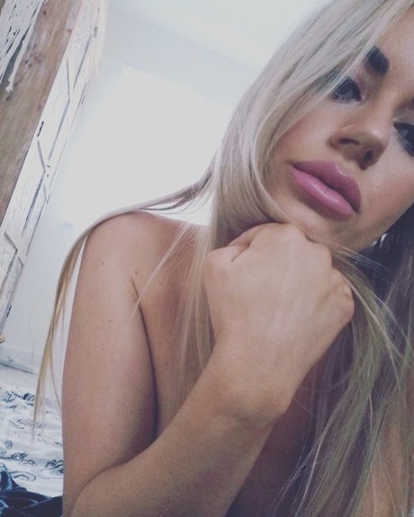 Honey Hera naked leaks OnlyFans pic