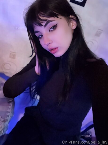 Nahá fotka uniklých OnlyFans od Bella Lay
