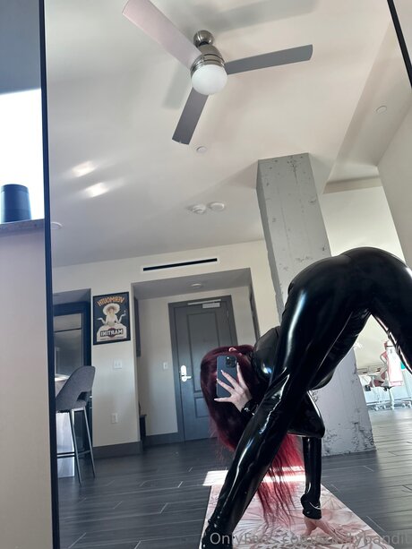 Naken lekkede OnlyFans-bilde av Trinitybandit