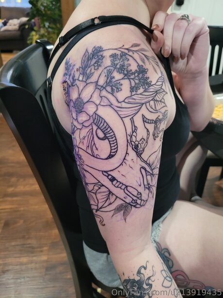 Foto desnuda filtrada de OnlyFans de U213919435