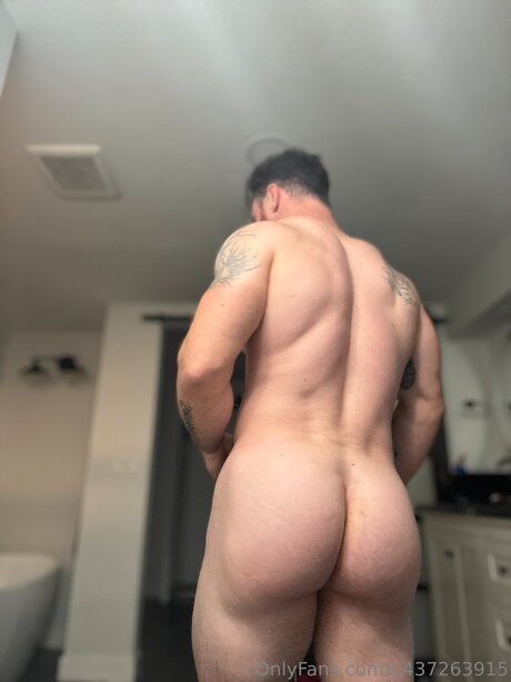 U437263915 OnlyFans泄露裸照