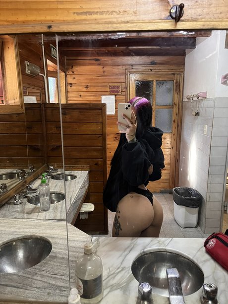 Naken lekkede OnlyFans-bilde av Agus Loureiro