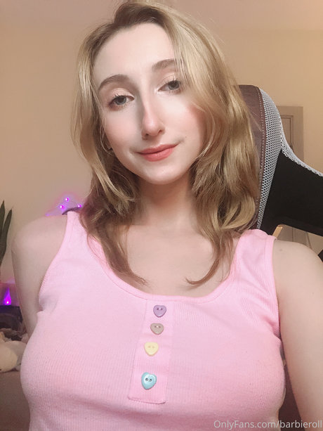 Alasti lekkinud OnlyFans-i pilt Roxane