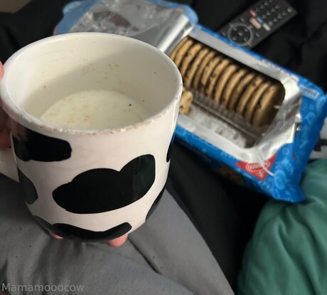 Mamamooocow naked leaks OnlyFans pic