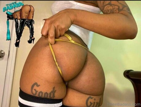 Nacktes geleaktes OnlyFans-Foto von Tineebadassfree