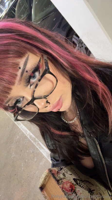 Nacktes geleaktes OnlyFans-Foto von Yourxkittyuwu