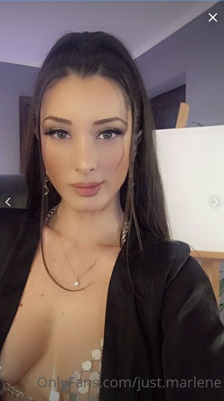 Naken läckt OnlyFans-bild av Just Marlene