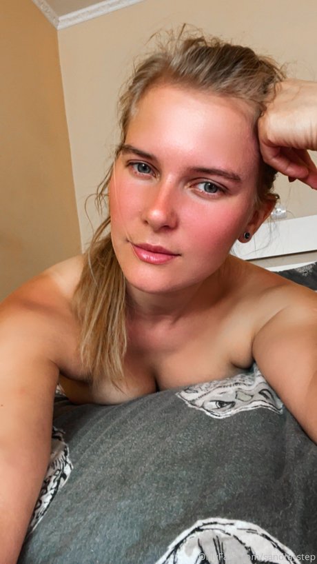 Обнаженная фотография утечки OnlyFans от Sandra