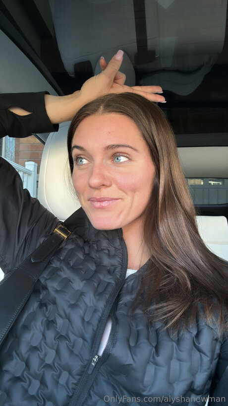 Nacktes geleaktes OnlyFans-Foto von Alyshanewman