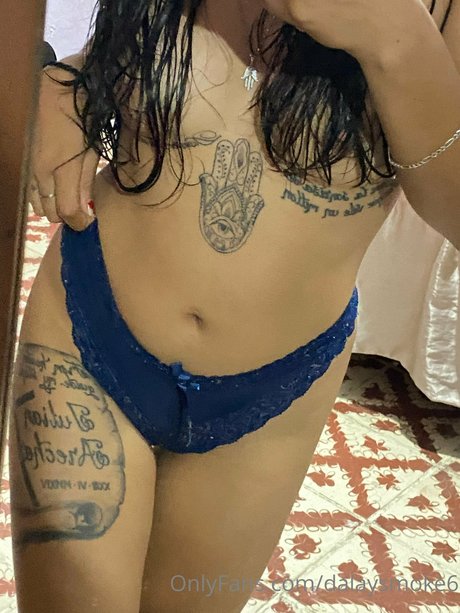 Naakte gelekte OnlyFans-foto van Dalaysmoke6