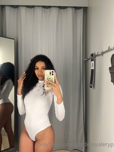 Foto desnuda filtrada de OnlyFans de Valery Ponce