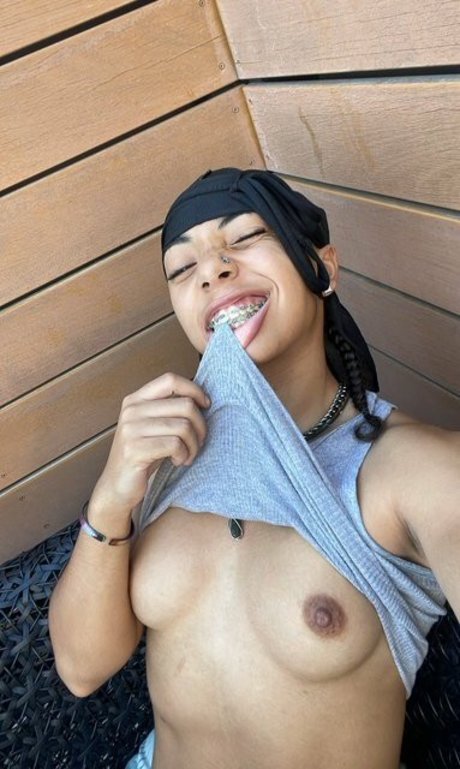 Foto desnuda filtrada de OnlyFans de Zerella Skies