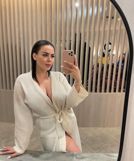 Nahá fotka uniklých OnlyFans od Ghizlanexoxo