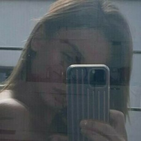 Foto di nudo di fuga di OnlyFans di Artemida Rey