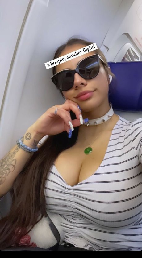 Nacktes geleaktes OnlyFans-Foto von Noheli 