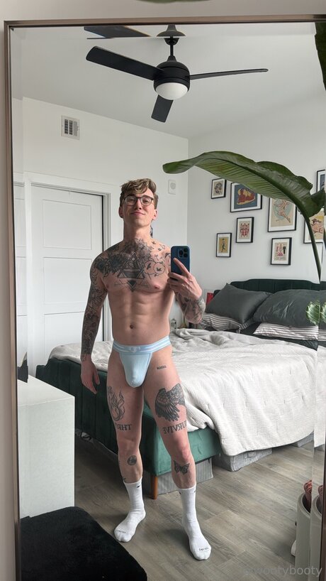 Alasti lekkinud OnlyFans-i pilt Wootybooty