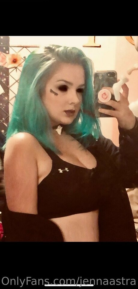 Обнаженная фотография утечки OnlyFans от Jennaastra