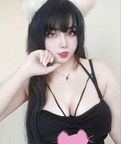 Naakte gelekte OnlyFans-foto van Milliamich