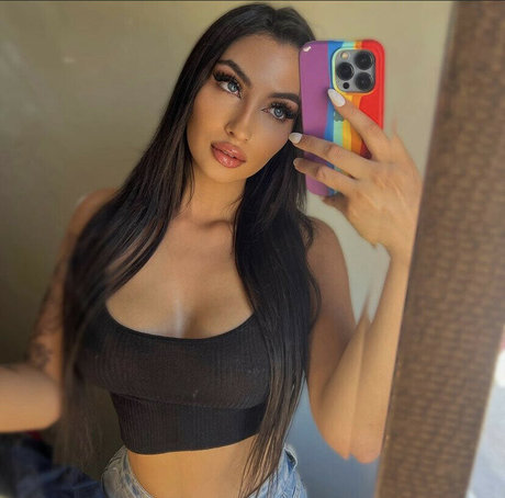 Foto desnuda filtrada de OnlyFans de Michelle Constanza