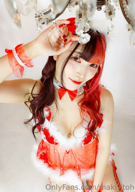 Nahá fotka uniklých OnlyFans od Maki Itoh