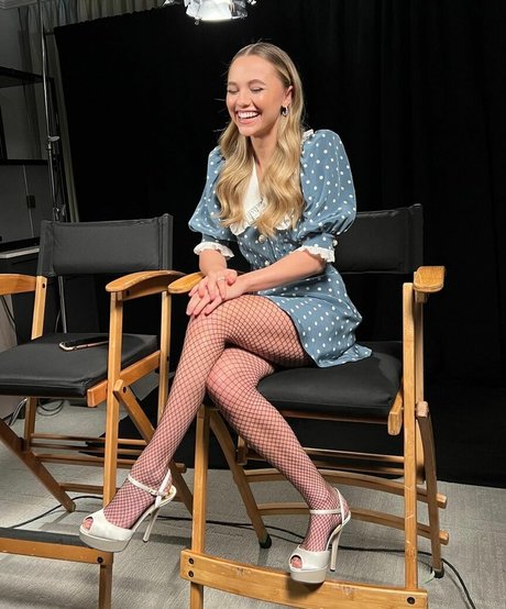 Nahá fotka uniklých OnlyFans od Madison Iseman