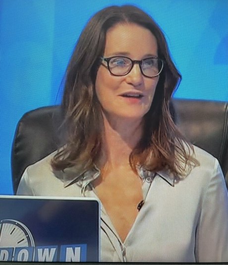 Photo nue de fuite OnlyFans de Susie Dent