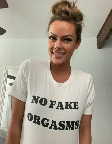 Naakte gelekte OnlyFans-foto van Milanariccifree