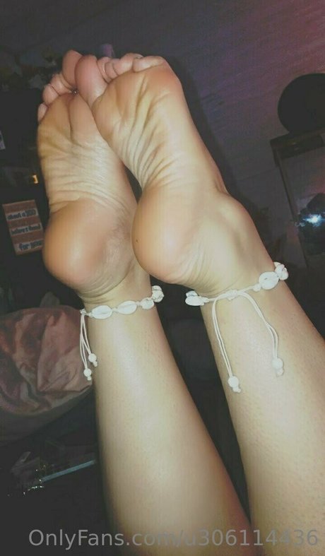 Lilpikaachu OnlyFans泄露裸照