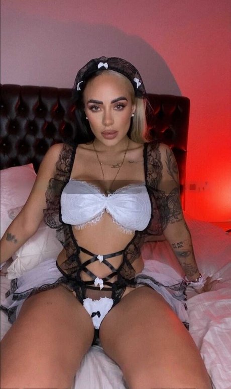 Naken lekkede OnlyFans-bilde av Samiiherrera