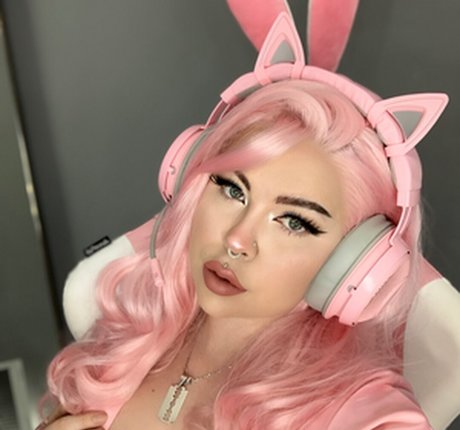 Nacktes geleaktes OnlyFans-Foto von Blackd4hli4