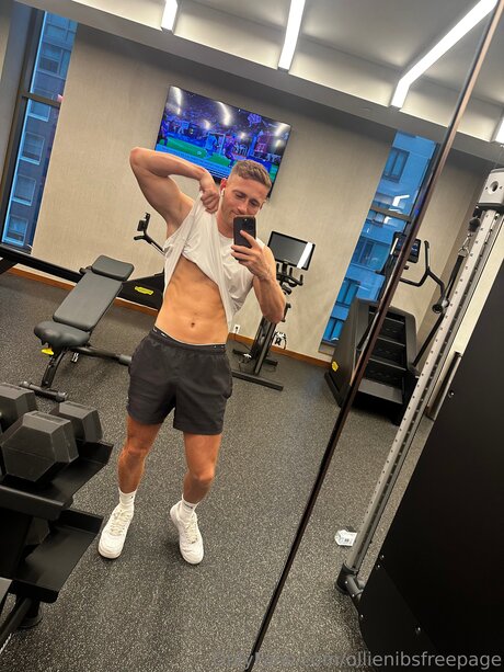 Naken läckt OnlyFans-bild av Ollienibsfreepage