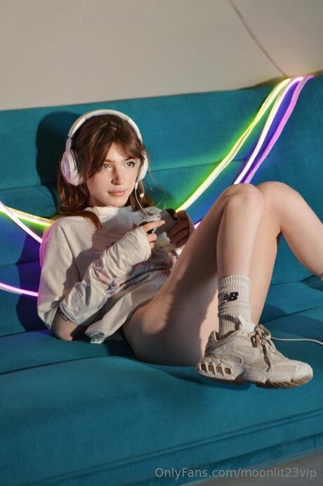Nacktes geleaktes OnlyFans-Foto von Moonlit23vip