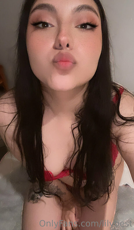 Foto di nudo di fuga di OnlyFans di Lilybest