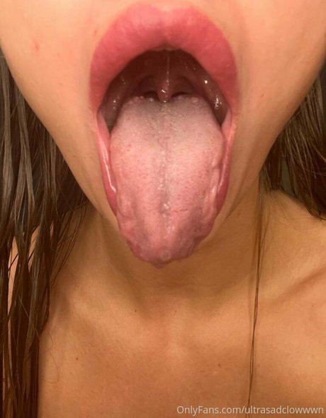 Обнаженная фотография утечки OnlyFans от Ultrasadclowwwn