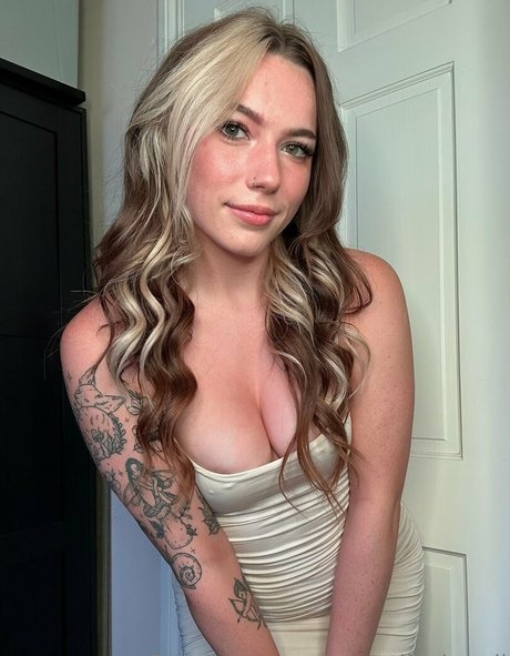 Sweetlikekendi naked leaks OnlyFans pic