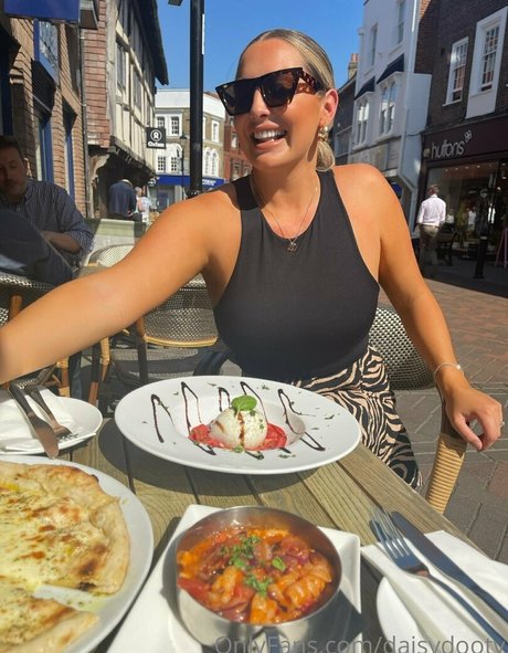 Daisydootv OnlyFansリークヌード写真