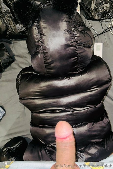 Alasti lekkinud OnlyFans-i pilt Mamagethigh