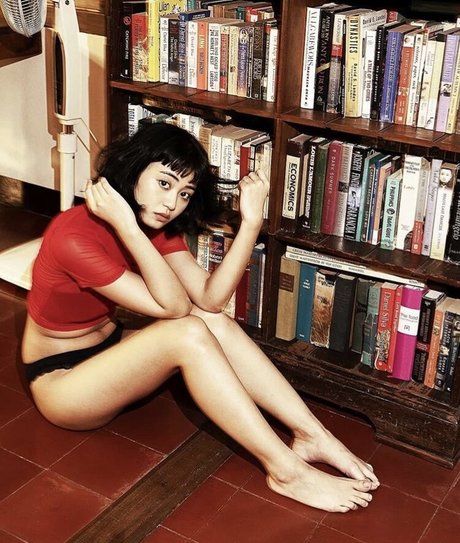 Yymage naked leaks OnlyFans pic