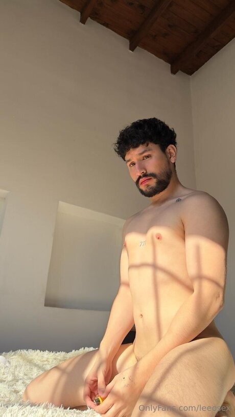 Alasti lekkinud OnlyFans-i pilt Leeosex