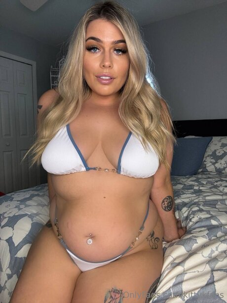 Nahá fotka uniklých OnlyFans od Kittykfans