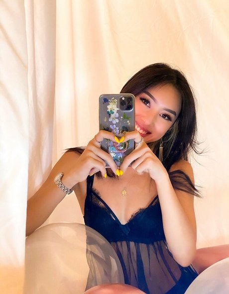 Naken läckt OnlyFans-bild av Bbygirlmai