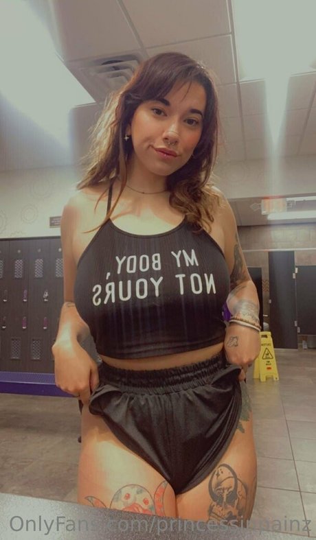 Naken lekkede OnlyFans-bilde av Princessinpainz
