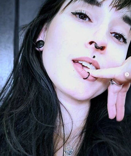 Foto desnuda filtrada de OnlyFans de Cajun Goblin