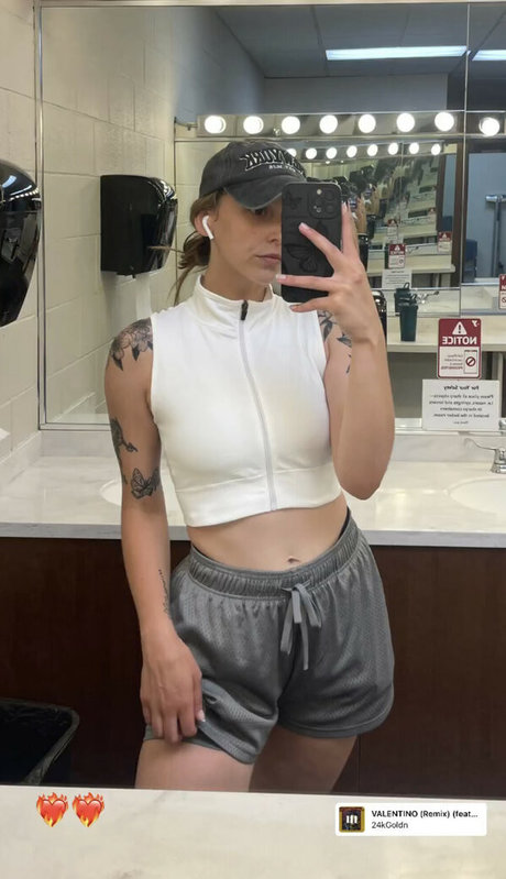 Обнаженная фотография утечки OnlyFans от Asmr Rebecca