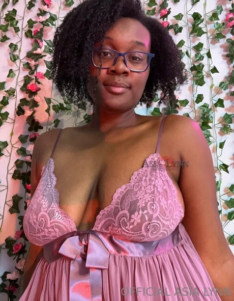 OnlyFans-model Asialynnbby