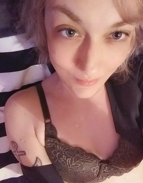 Naken lekkede OnlyFans-bilde av Jickyj